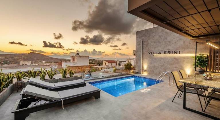 Fully equipped villa with private pool, barbeque & patio | Pets allowed in Heraklion