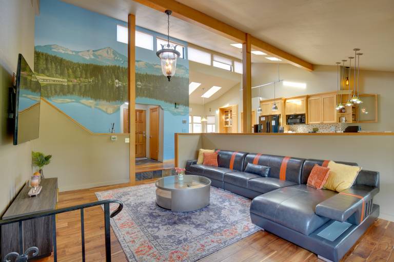 Pet-Friendly Auburn Home on 3 Acres — photo 3