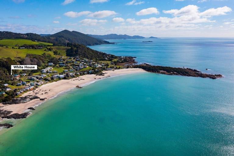 House Boat Harbour Beach