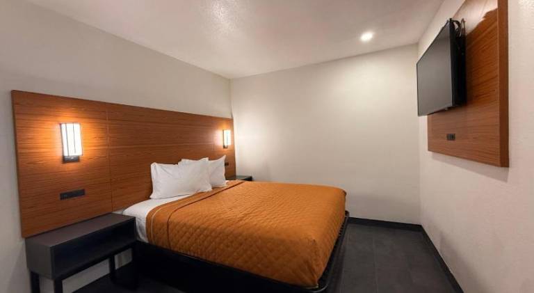 SOFI MOTEL in Hawthorne, CA