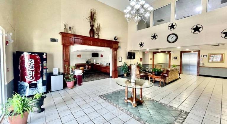FairBridge Inn & Suites Cleburne — photo 3