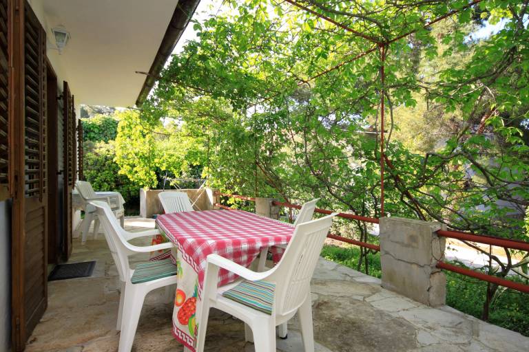 One bedroom apartment near beach Mudri Dolac, Hvar (A-118-b) in Hvar