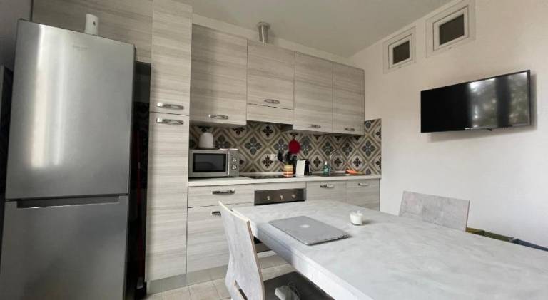Apartment with garden — photo 3