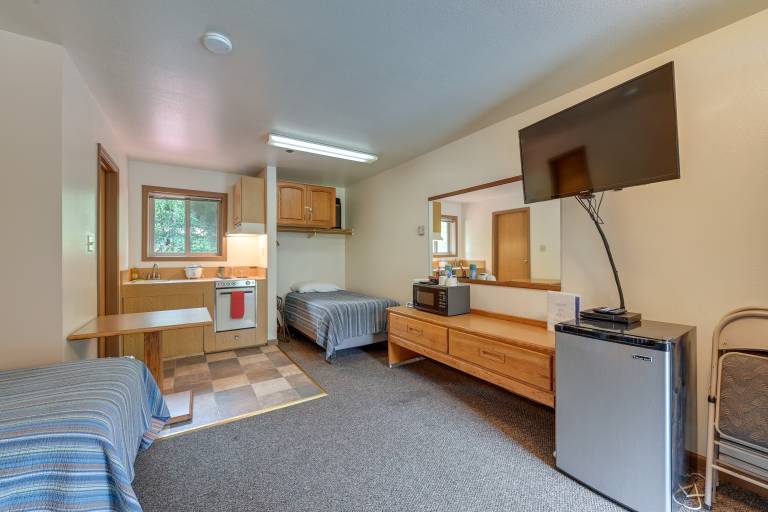 Fish & Paddle on Kenai Lake! Cooper Landing Apt — photo 2