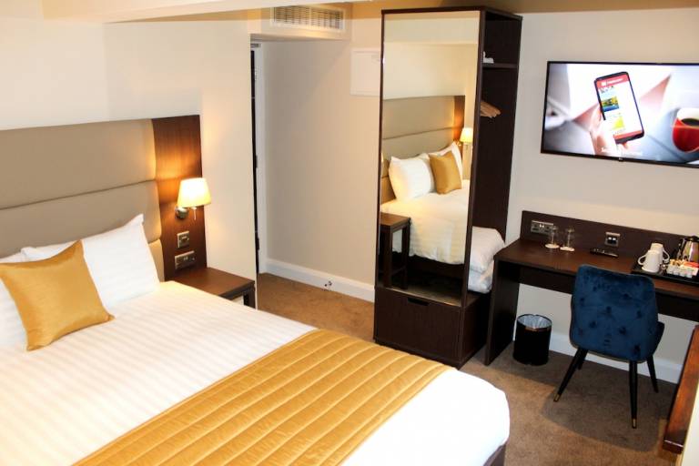 Bed and breakfast  Churchlanquarters (Carrowtemple Moneyshandoney