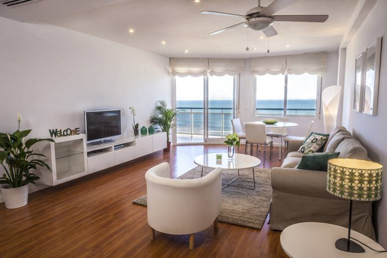 Fully equipped lovely rental apartment with terrace & garden | Beach nearby | Dogs allowed — photo 2