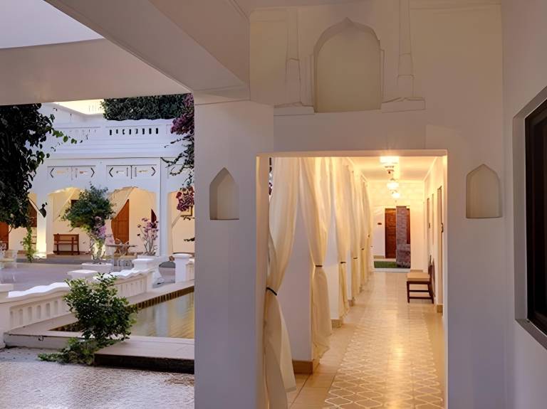 Saraca Hotel Lucknow — photo 3