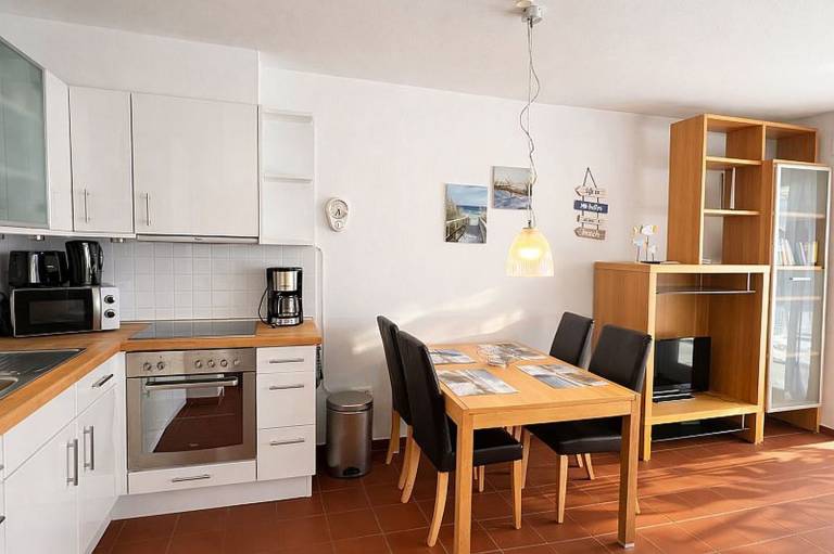 Komfortable Ferienwohnung mit Terrasse und Garten in Strandnähe in Schillig — photo 3