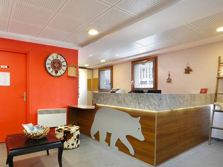 Beautiful rental apartment with patio | Next to the ski | Pets are welcome — photo 2