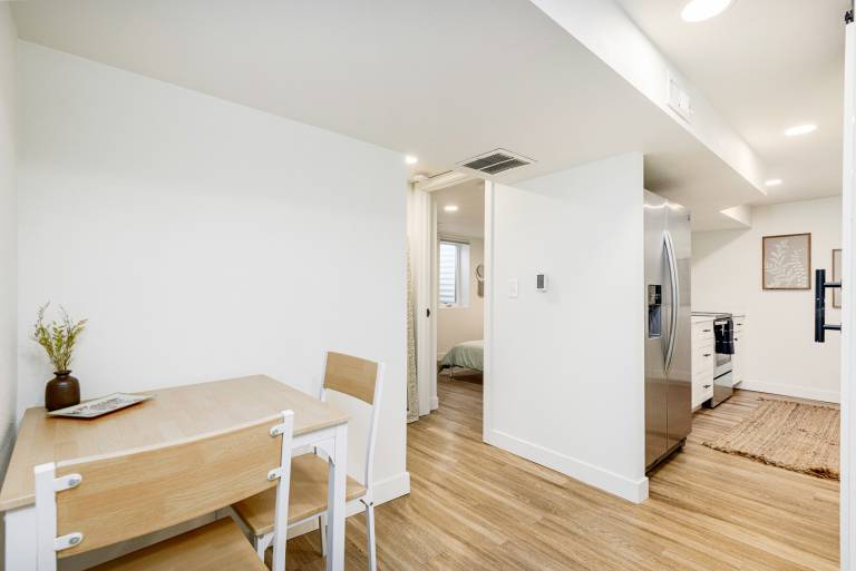 Fully Furnished 3-BR Basement Unit in Platt Park — photo 5