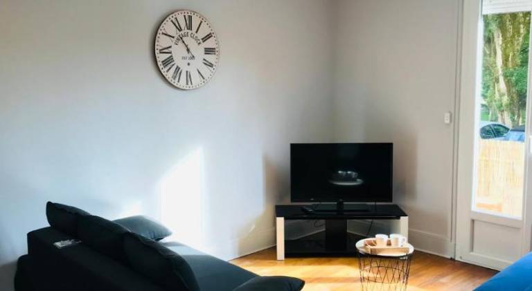 Holiday apartment with 2 rooms for 5 persons — photo 5