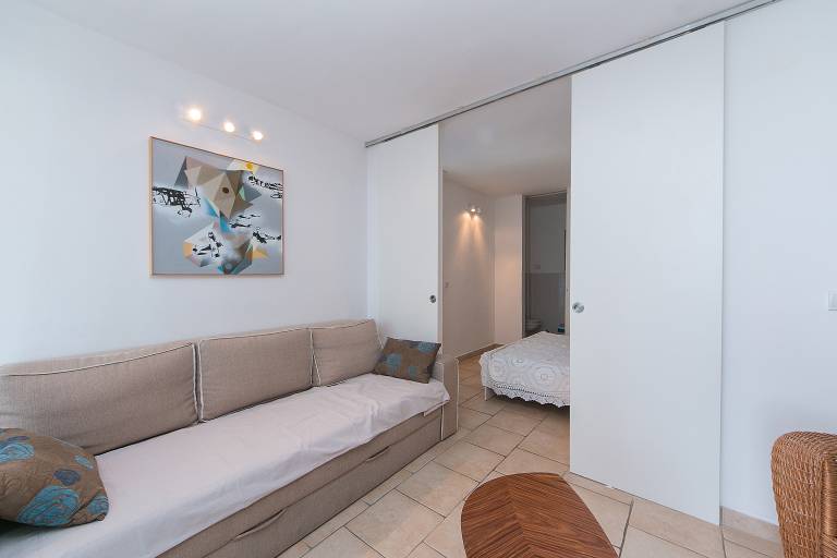 Two bedroom apartment with terrace and sea view Brela, Makarska (A-16596-a) — photo 4