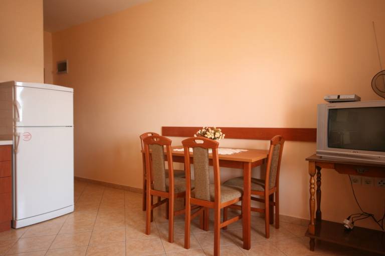 One bedroom apartment near beach Kustići, Pag (A-4081-a) — photo 3