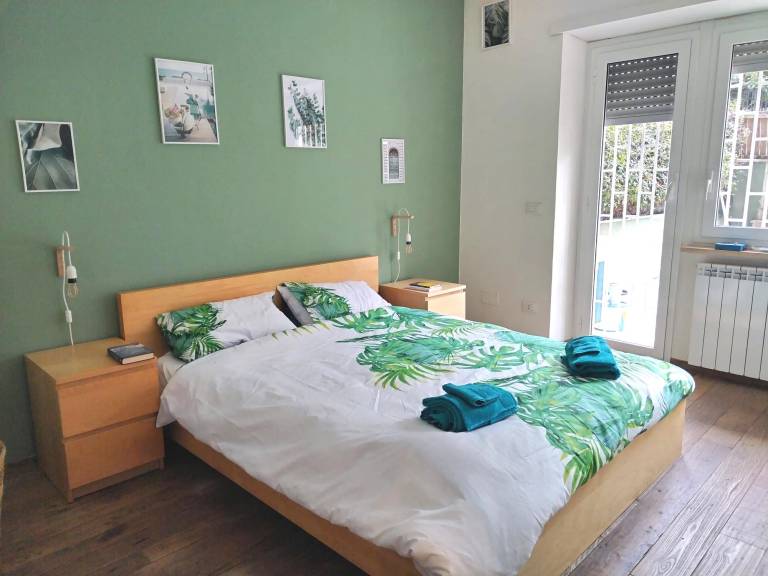 Apartment with garden & jacuzzi in Vittoria