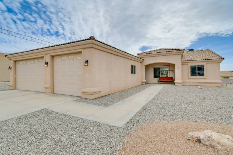 Patio, Views & Boat Parking: Lake Havasu Home! — photo 2