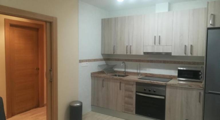 Rental apartment with 3 rooms for 5 persons — photo 4