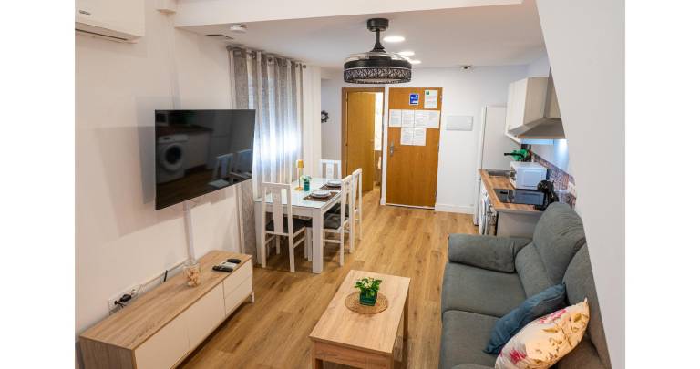Holiday apartment with terrace — photo 3