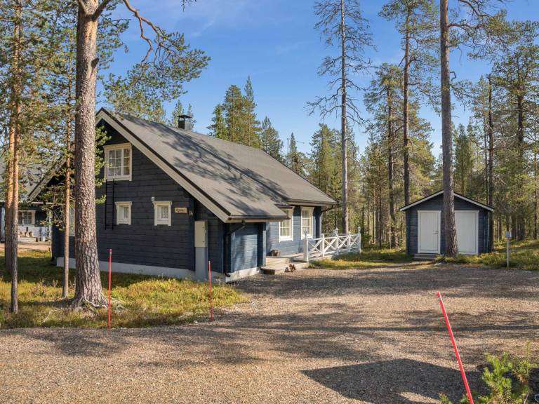 Beautiful house with grill, sauna & jacuzzi | Dogs allowed in Kolari