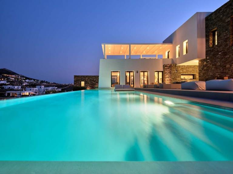 Villa Paros