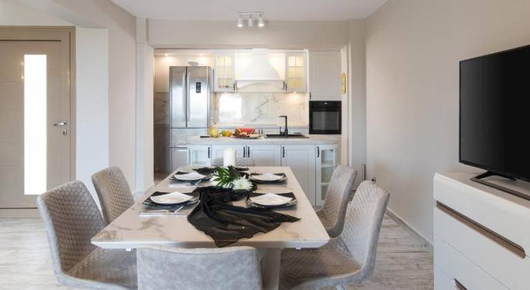 Serviced apartment with yard, terrace & barbecue — photo 4