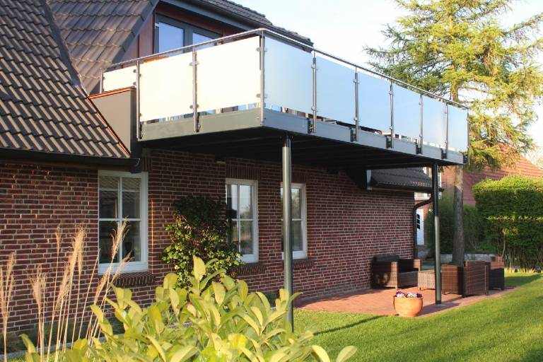 Holiday apartment with yard & barbeque in Fehmarn