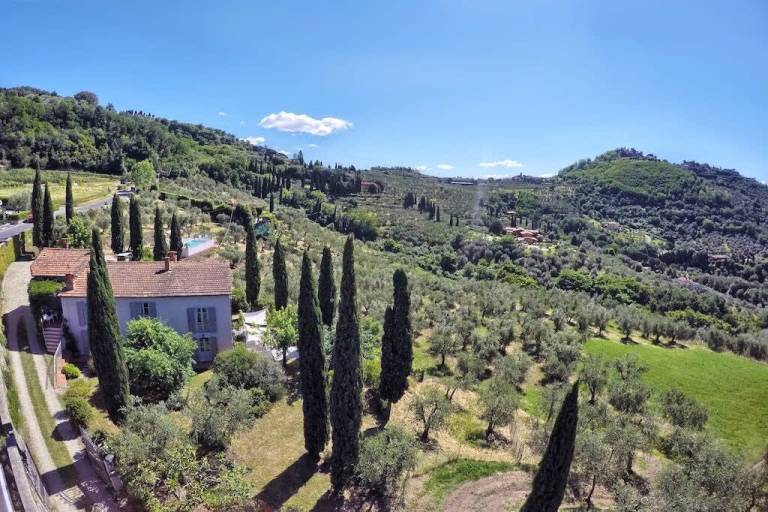 Child-friendly villa with private pool, barbeque & garden | Mountain view | Good for workation | Dogs allowed — photo 4