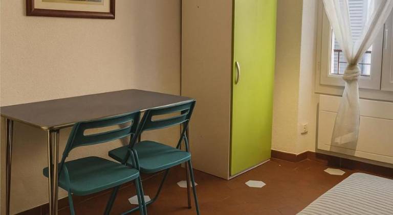 Holiday apartment with 1 room for 4 persons in Antibes
