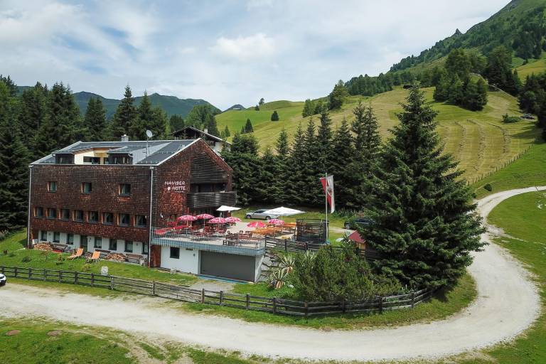 Naviser Hütte 1787m