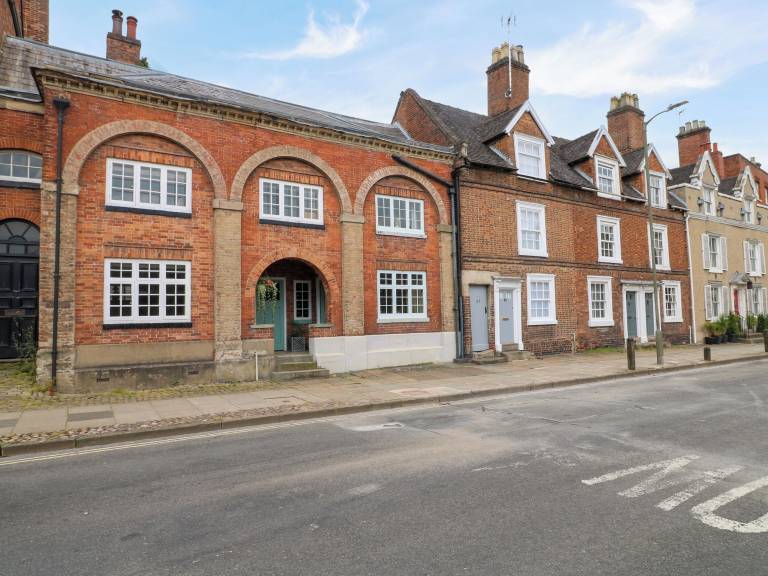 House Ashbourne