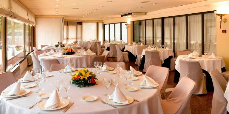 Hotel Ciudad de Castelldefels in Castelldefels