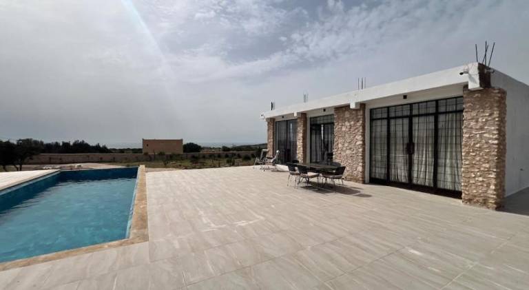 Villa with pool | Pet-friendly — photo 5