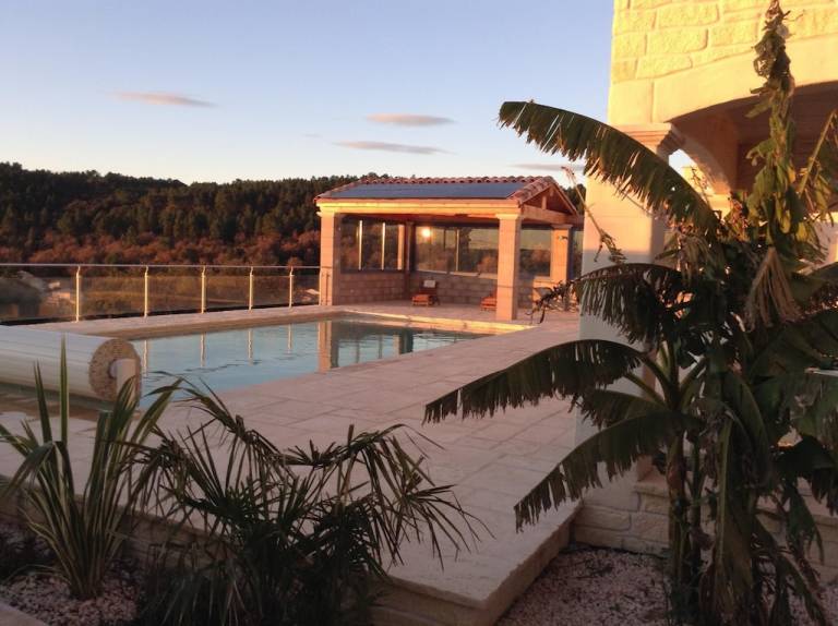 Cottage  Flaux