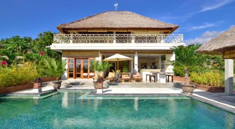 Villa with pool in Bali