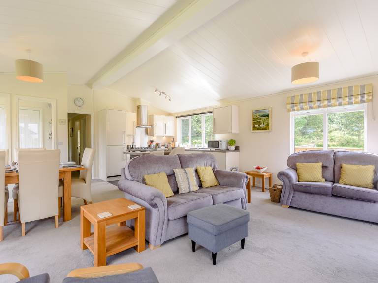 Child-friendly cottage with yard & grill | River view | Pets are welcome — photo 5