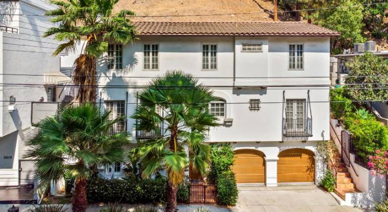 Hollywood Hills Homestay