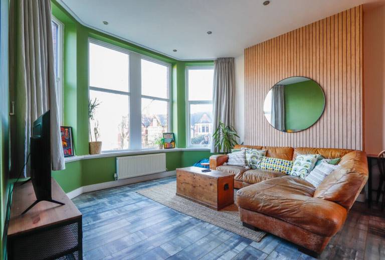 Apartment Barry