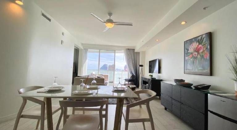 Nice serviced apartment with barbecue, patio & private pool | Next to the beach | Dogs allowed — photo 5