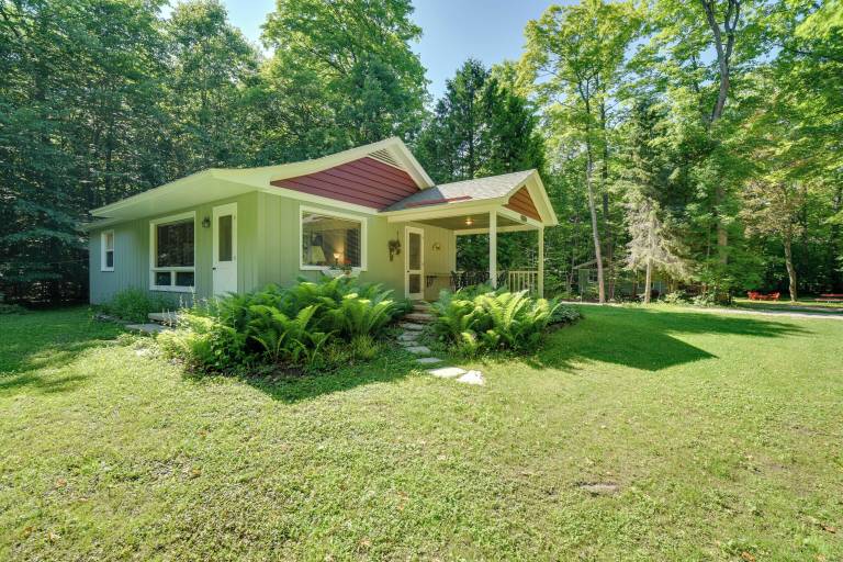 Cabin  Ephraim