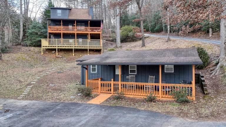 House Hiawassee