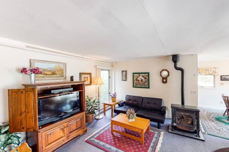 Condo Stowe