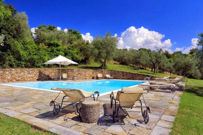 Family-oriented wonderful villa with private pool | Pet-friendly — photo 2