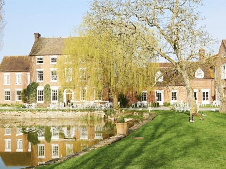 Corse Lawn House Hotel in Malvern