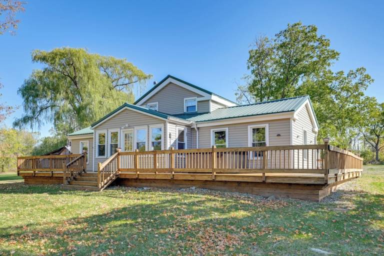 Cottage Ovid