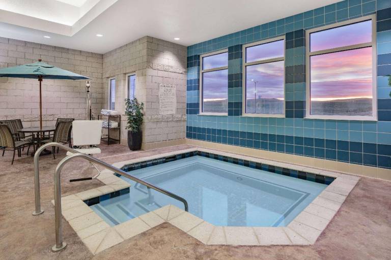 Hawthorn Extended Stay by Wyndham Dickinson — photo 3