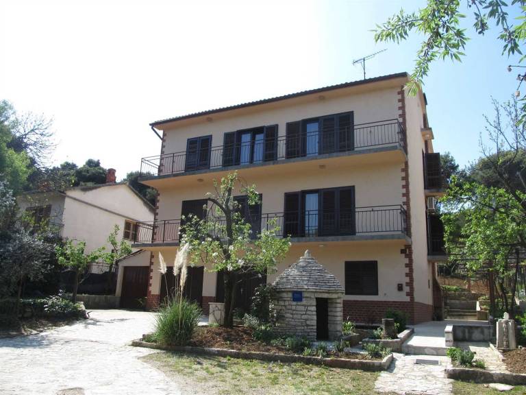 Ferienwohnung  Pula