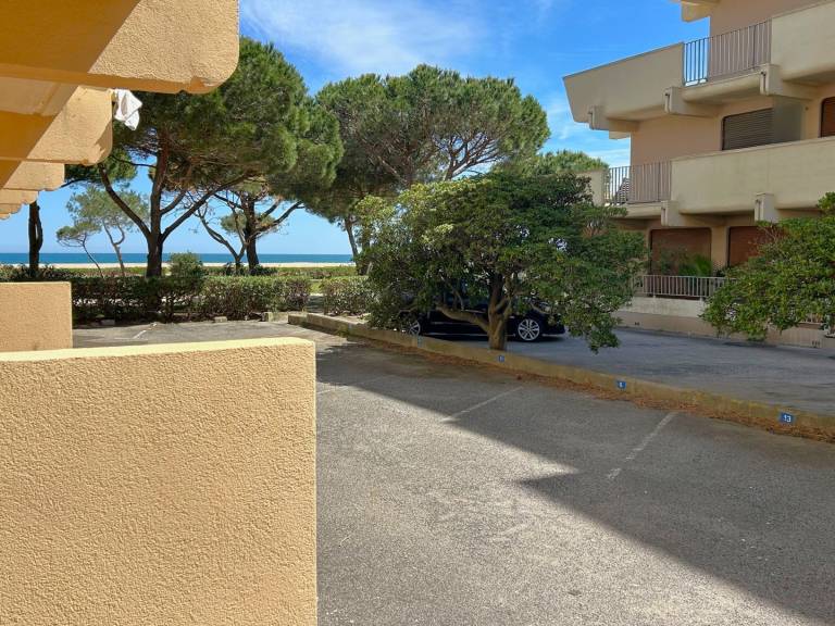 Beachfront studio, AC - 2 guests in Argelès-sur-Mer