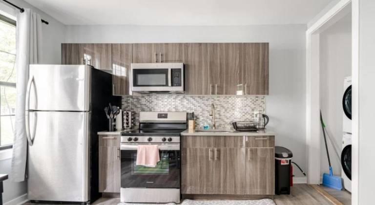Modern 2 Bed in BlackRock — photo 3