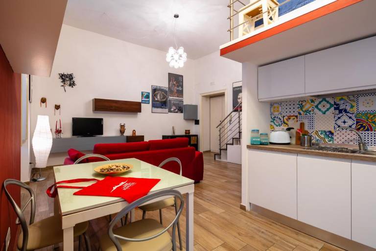 Holiday apartment | Close to Castel Nuovo — photo 5