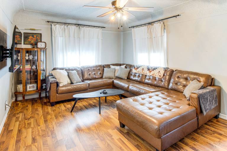 Updated & Charming! Waterloo Home w/ Patio — photo 5