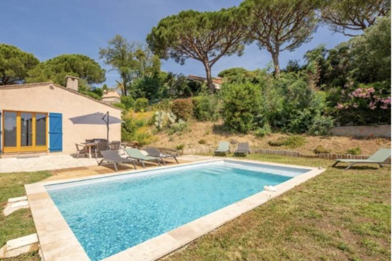 House with terrace, private pool & BBQ — photo 5